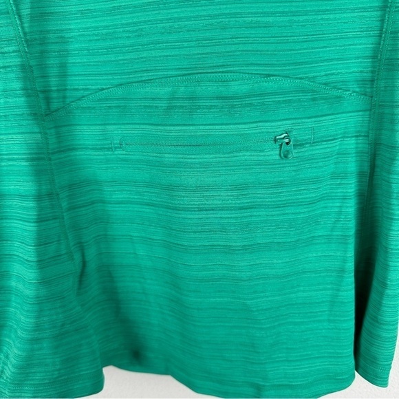 Athleta Green Pacifica Contoured 1/4 Zip Fitted Short Sleeve Tee Size Medium - Picture 3 of 7